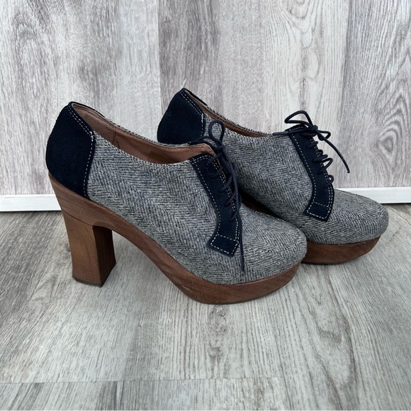 Anthropologie Oxford Pumps Heels Womens 38 US7 Cubanas Colorblock Wood Funky - Picture 1 of 11